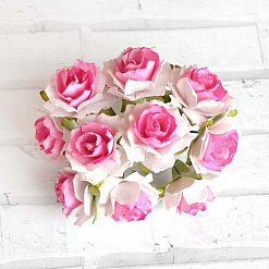Букетик диких роз "Розовый с яркой сердцевинкой"