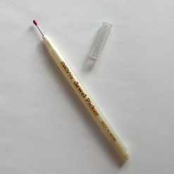 Ручка-аппликатор Jewel Picker с красным наконечником, диаметр 0,2 см (Marvy Uchida)