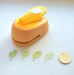 Дырокол 2,5 см "Лист розы" (Hobbyboom)