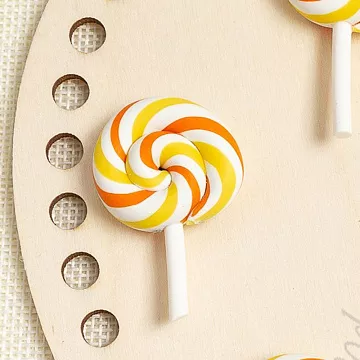 Акриловое украшение "Леденец оранжевый", 3х4 см, 1 шт