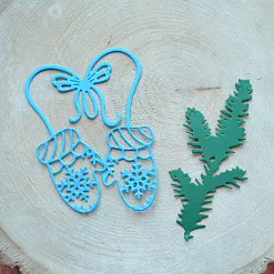 Набор вырубок "Варежки с еловой веточкой. Синие" Набор вырубок "Варежки с еловой веточкой. Синие"