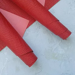 Отрез экокожи 70х50 см "Крокодил. Красный" (Италия)