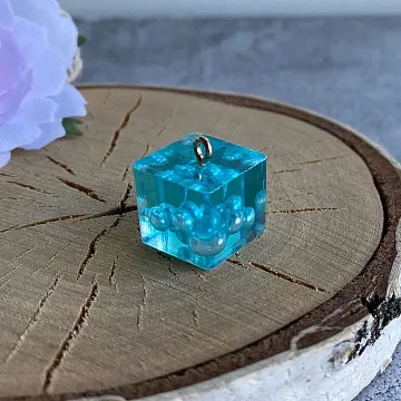 Миниатюра "Куб с жемчугом. Голубой", 1 шт (Китай)