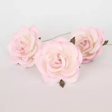 Цветок розы коттеджной "Светло-розовый с белым", 7 см, 1 шт (Craft)
