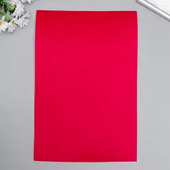 Отрез фетра А4 "Малиновый оттенок", толщина 1 мм (АртУзор) Отрез фетра А4 "Малиновый оттенок", толщина 1 мм (АртУзор)