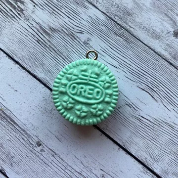 Миниатюра "Подвеска печенье Oreo. Светло-мятная", 1 шт (Югарт)