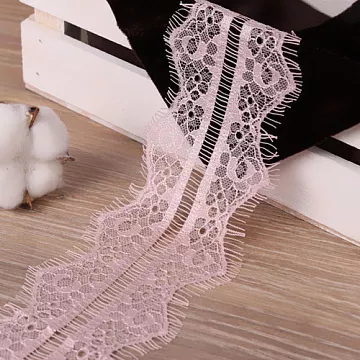 Кружево "Реснички пудровые", ширина 7,5 см, длина 3 м