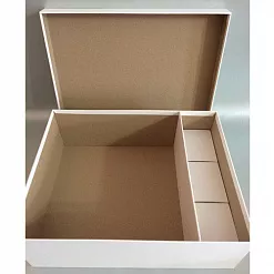 Коробка для альбома 20х20 см с мамиными сокровищами