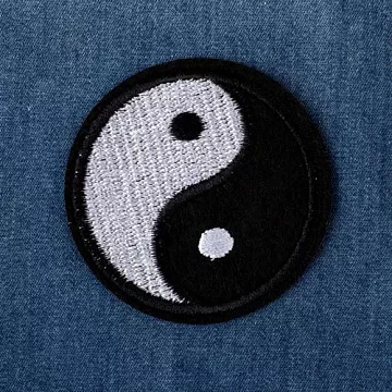 Термонаклейка "Инь и Ян" Термонаклейка "Инь и Ян"