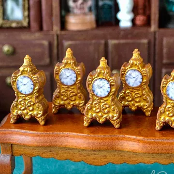 Миниатюра "Часы каминные", 1,5х2,8 см, 1 шт (Югарт)