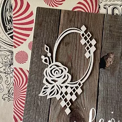 Чипборд "Алиса. Рамка овальная с шахматами и розой", 6х9,2 см (LeoMammy) Чипборд "Алиса. Рамка овальная с шахматами и розой", 6х9,2 см (LeoMammy)