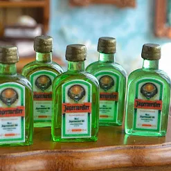 Миниатюра "Егермейстер", 1 шт (Югарт) Миниатюра "Егермейстер", 1 шт (Югарт)