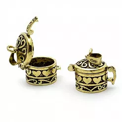 Кулон открывающийся "Коробочка. Сердца", цвет золото (Tesoro) Кулон открывающийся "Коробочка. Сердца", цвет золото (Tesoro)