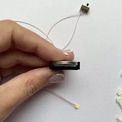 Подсветка, модуль с 5 красными и зелеными светодиодами, сменная батарейка (ScrapIllumination) Подсветка, модуль с 5 красными и зелеными светодиодами, сменная батарейка (ScrapIllumination)