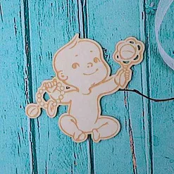 Украшение из чипборда "Малыш с погремушками" (ScrapКрым)