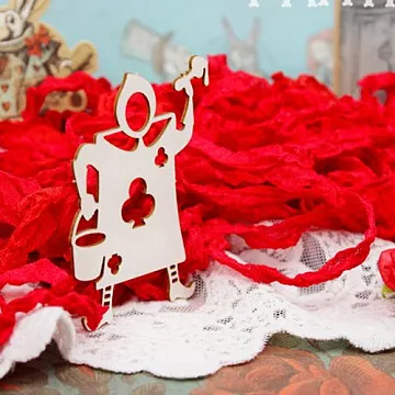 Украшение из чипборда "Карточный страж треф" (Fantasy)