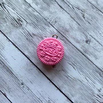 Миниатюра "Подвеска печенье Oreo. Розовая", 1 шт (Югарт)