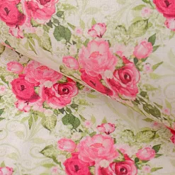 Отрез ткани 48х50 см "Великолепный розарий. Букеты на фоне с зелеными завитками" (Артмикс)