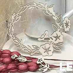 Набор украшений из чипборда "Веночек с вьюнками" (LeoMammy) Набор украшений из чипборда "Веночек с вьюнками" (LeoMammy)