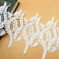 Кружево "Природа", ширина 14 см, длина 1 м