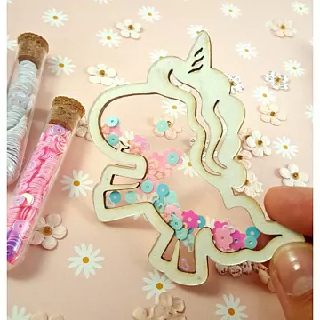 Чипборд "Шейкер. Единорожек", маленькое (CraftStory)