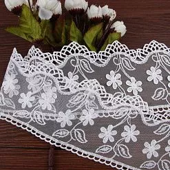 Кружево "Ромашки", ширина 9 см, длина 1 м