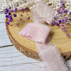 Лента батистовая "Розовая", ширина 3 см, длина 1,3 м (Творческие сказки) Лента батистовая "Розовая", ширина 3 см, длина 1,3 м (Творческие сказки)