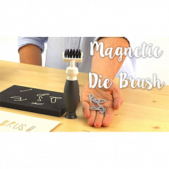 Набор для очистки ножей Die Brush w/Magnetic Pickup Tool (Sizzix)