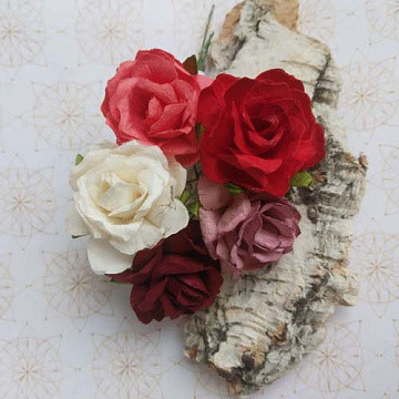 Букет кудрявых роз "Красный микс", 3 см, 5 шт (Craft)