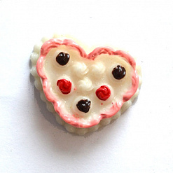 Акриловое украшение "Торт сердце ягодное"