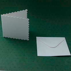 Набор заготовок для открыток 7,6х7,6 см "Белые с фигурным краем" с конвертами (DoCrafts)
