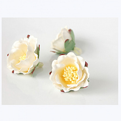 Цветок полиантовой розы "Белый с желтой серединой", 1 шт (Craft)