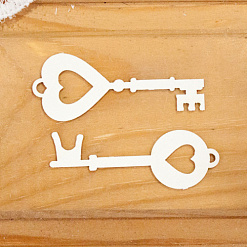 Набор украшений из чипборда "Ключи с сердечками" (Просто небо)