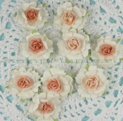 Набор объемных цветов "Бело-персиковые розы" (Prima Marketing)