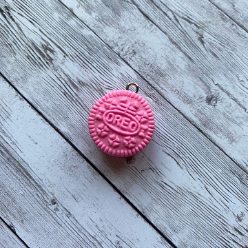 Миниатюра "Подвеска печенье Oreo. Розовая", 1 шт (Югарт)
